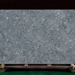 Grey Quartz Slab with Natural Marble-Like Texture – Wholesale Engineered Stone for Countertops & Wall Panels